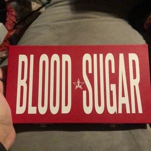 Jeffree Star Blood Sugar palette